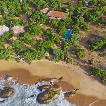Nikara Luxury Beach House Tissamaharama Dış mekan fotoğraf