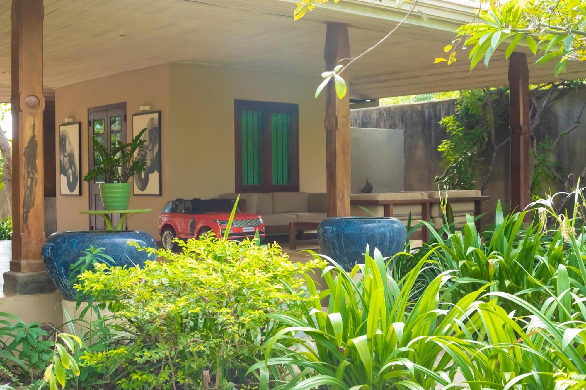 Nikara Luxury Beach House Tissamaharama Dış mekan fotoğraf